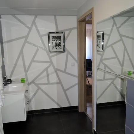 Semesterbostad House In With Sauna And Jacuzzi Stepnica